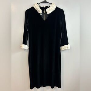 Sara Campbell Black Velvet Shift Dress w/  White Ruffle Collar Size Medium